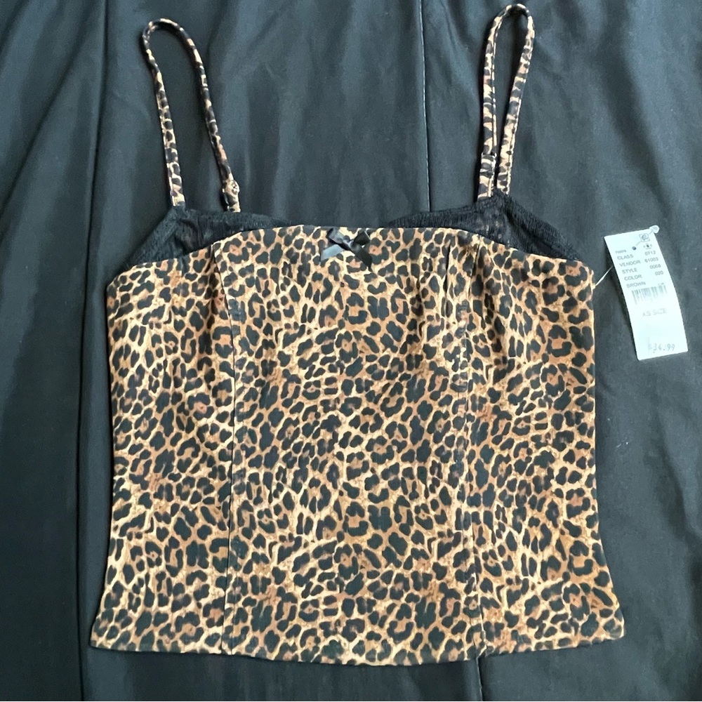 Edikted Cheetah Print Lace Top
